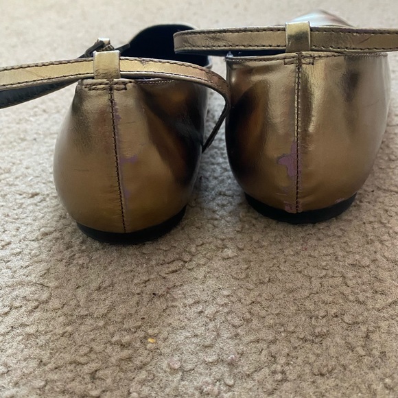 Gold Flats- Size 9 - Picture 5 of 5